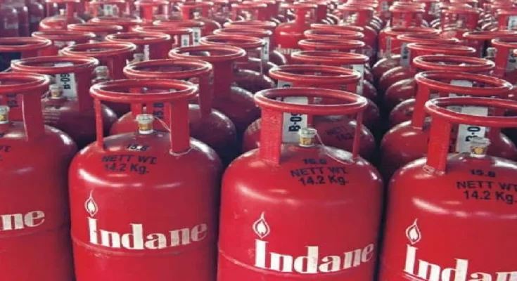 new-year-gift-lpg-cylinder-becomes-cheaper